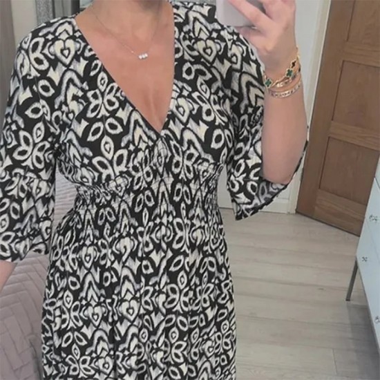 HEIER VERKAUF 49% RABATTBlumenkleid mit V-Ausschnitt