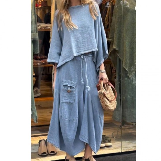 Lssiger zweiteiliger Anzug aus Oberteil mit Rundhalsausschnitt und locker sitzendem Rock für Damen